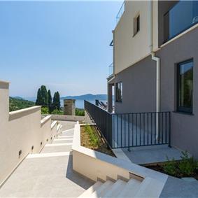 4 bedroom villa with pool in Dubrovnik region, sleeps 8 